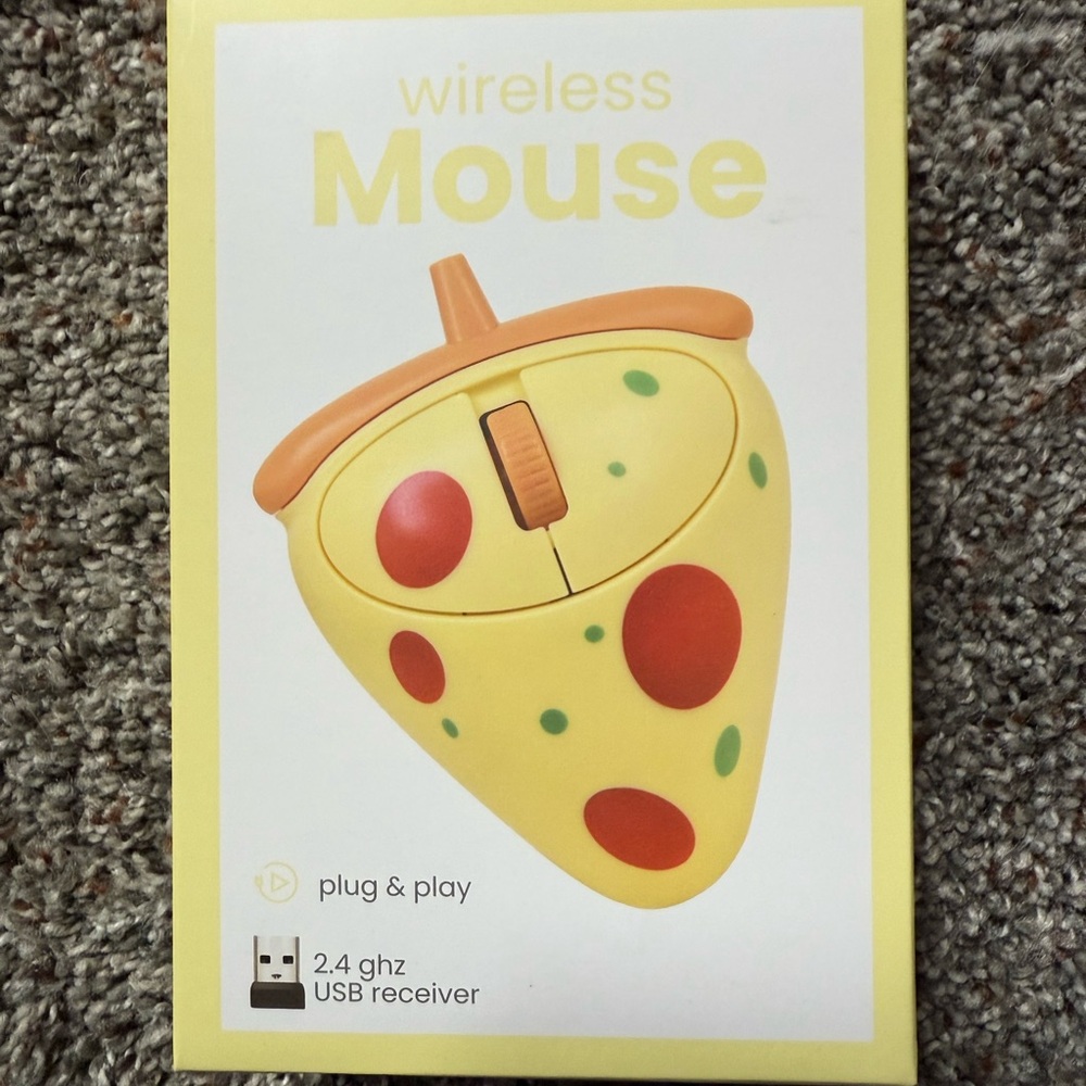 **Free Gift!** Wireless Pizza Mouse